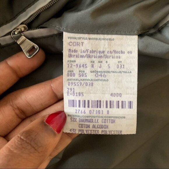 HUGO BOSS LIGHTWEIGHT FRONT ZIPPER BLACK JACKET MEN SIZE  46 - Picture 12 of 13